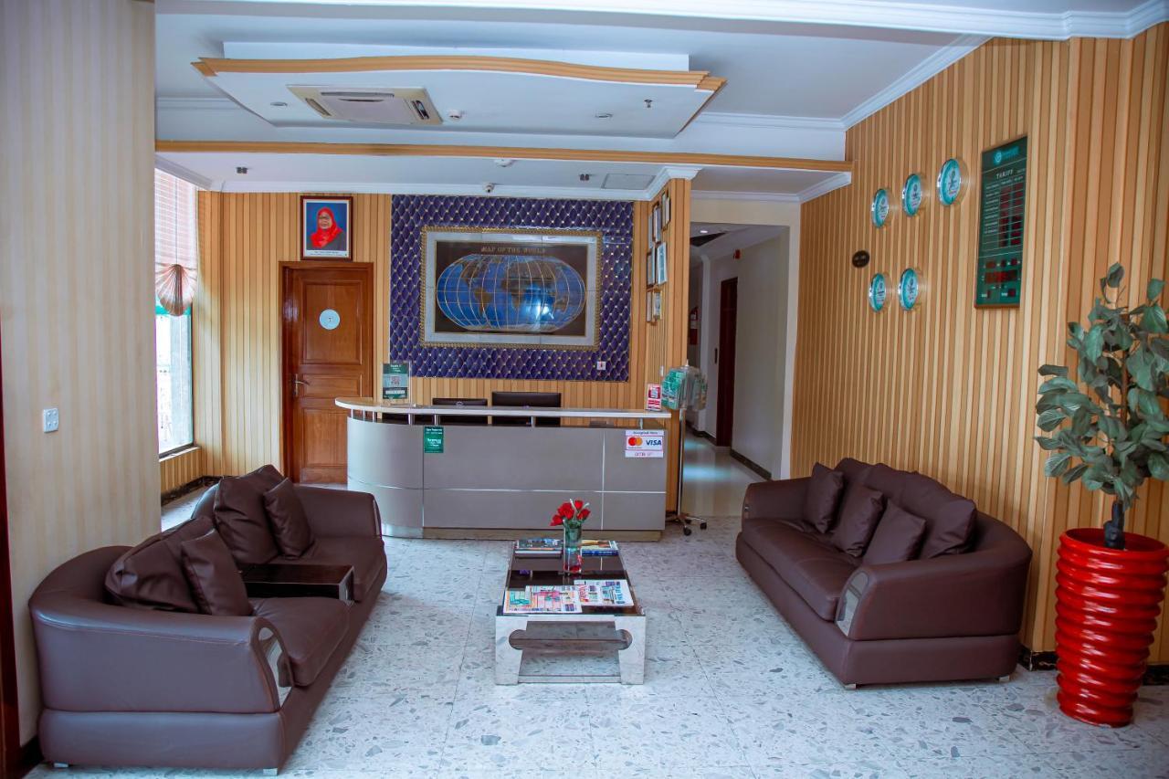 Greenlight Hotel Дар-эс-Саламе Экстерьер фото